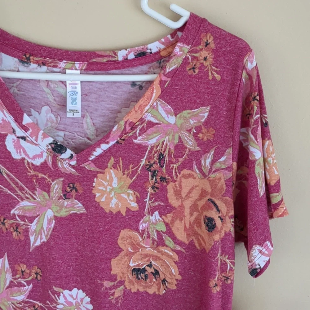 NWT Small LuLaRoe Christy T Floral Pink Orange Tee Shirt Top Soft New
